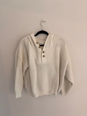 vestique Cream Knit V-Neck Button Hoodie Sweater